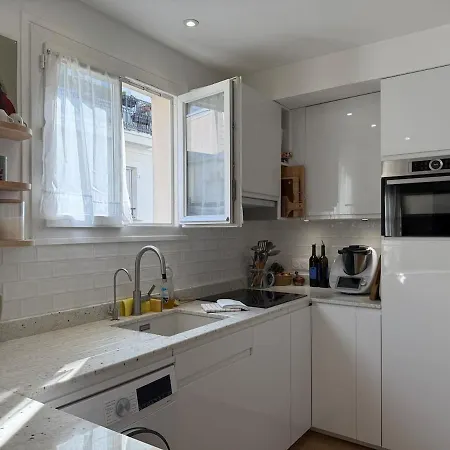 Cocon Pour Amoureux A Montmartre Apartment Paris
