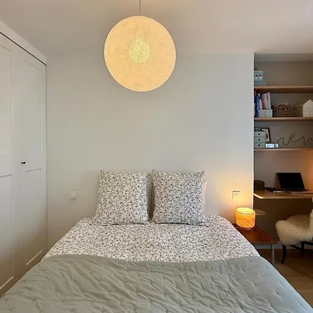 Apartment Cocon Pour Amoureux A Montmartre Paris