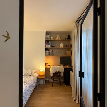 Apartment Cocon Pour Amoureux A Montmartre Paris