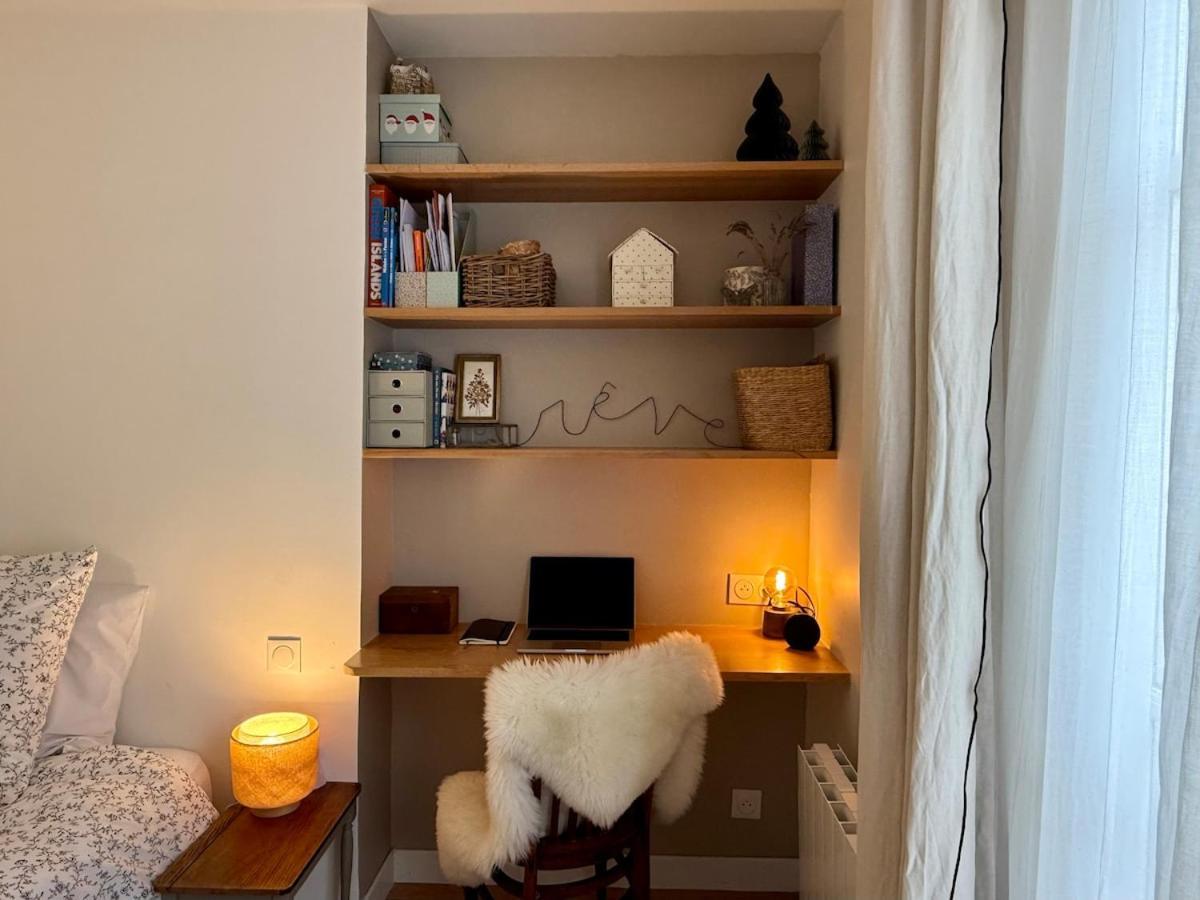 Cocon Pour Amoureux A Montmartre Apartment